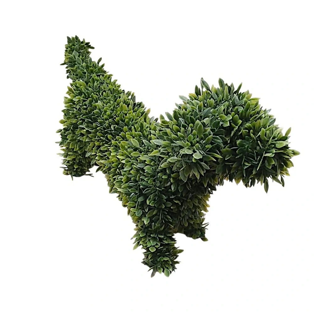 Garden Dog Topiary Dog 18